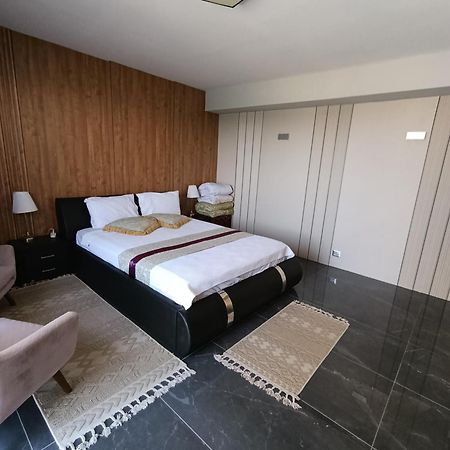 Penthouse Apartment On The Beach Bat Yam Luaran gambar