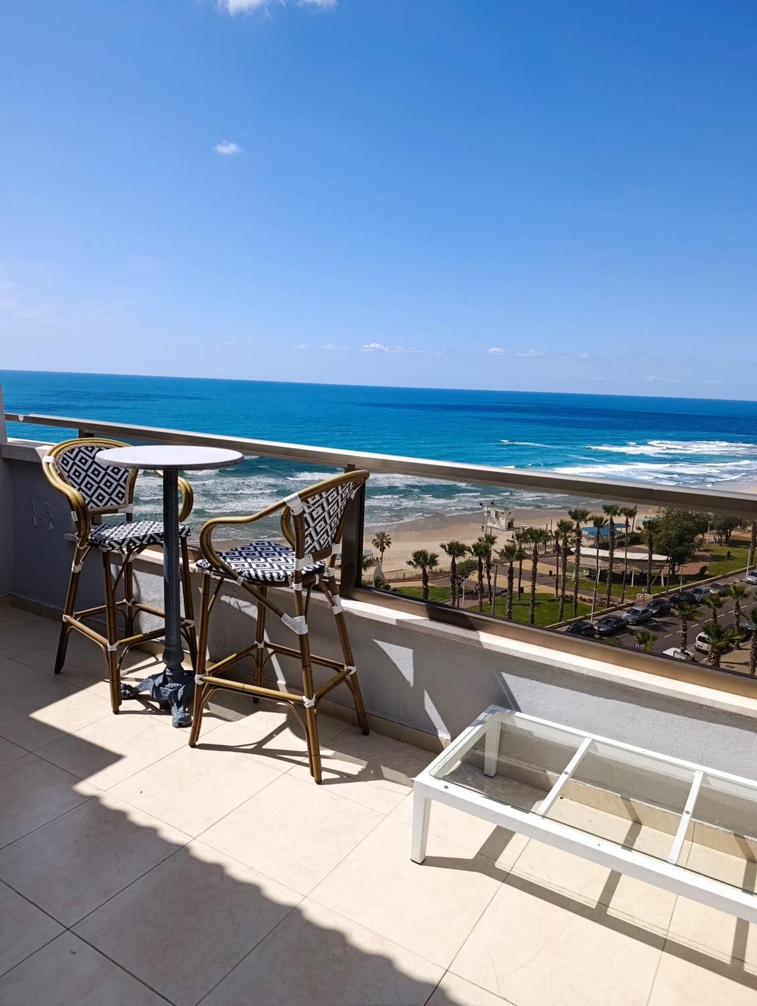 Penthouse Apartment On The Beach Bat Yam Bilik gambar
