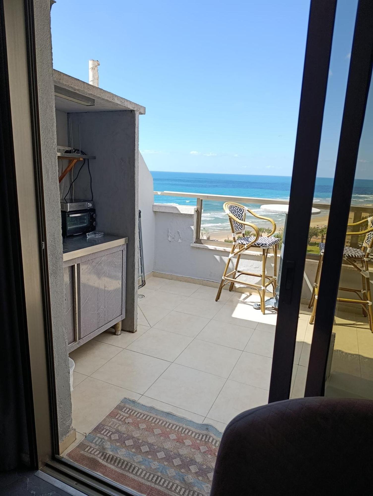 Penthouse Apartment On The Beach Bat Yam Bilik gambar