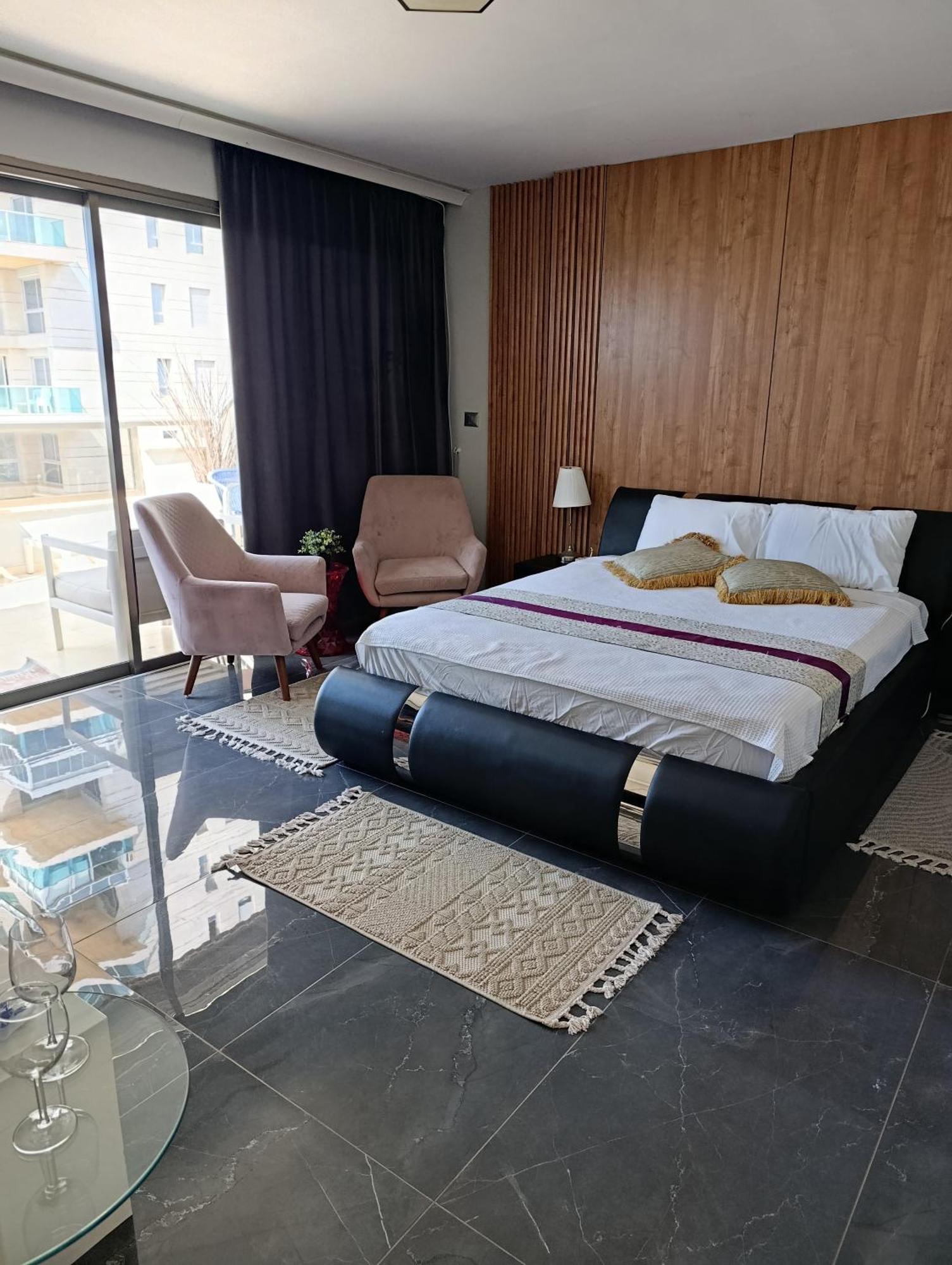 Penthouse Apartment On The Beach Bat Yam Bilik gambar