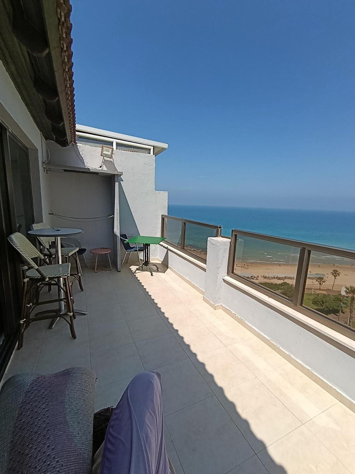 Penthouse Apartment On The Beach Bat Yam Bilik gambar