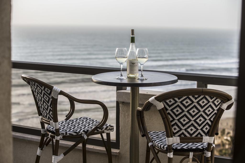 Penthouse Apartment On The Beach Bat Yam Bilik gambar